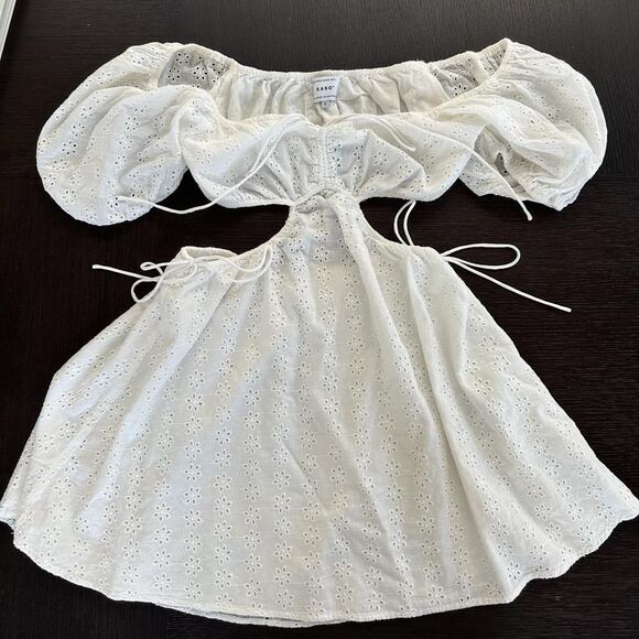 Saboskirt Women's Dress Size S White Cut Out Beach Summer Vacation Boho Cruise - Picture 2 of 4